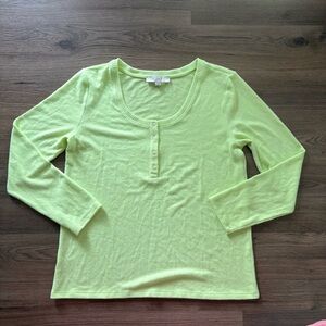 LOFT Lime Green Knit Top Size L long sleeve Soft with buttons
